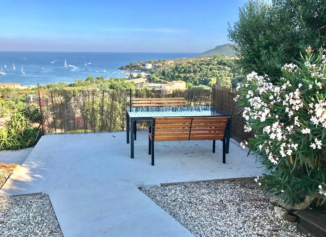 Villa Grand Baie Saint-Raphael  Saint-Raphael (Var)